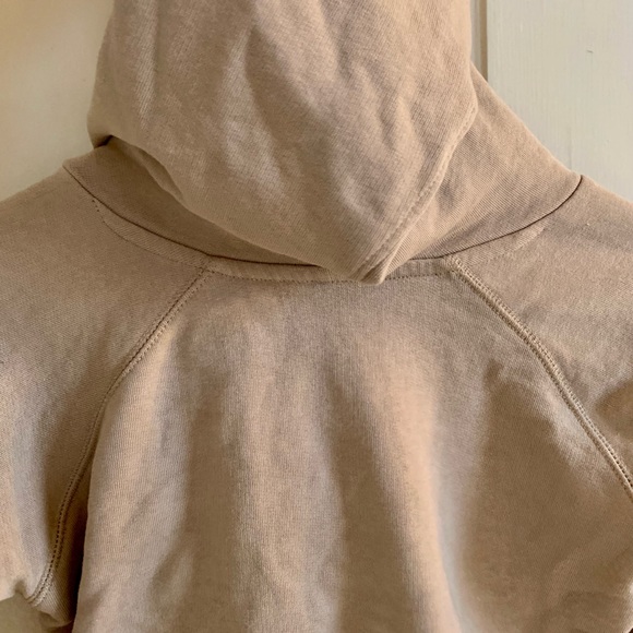 SASKI COLLECTION cropped tan hoodie - Picture 14 of 16